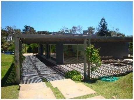 Apartamentos En Playa Brava: Mgi986a