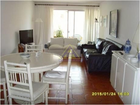 Apartamentos En Playa Mansa: Mci1019a