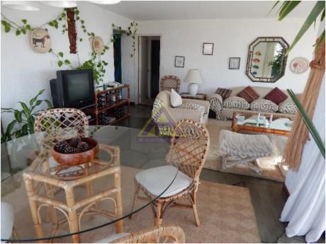 Apartamentos En Península: Mci1026a