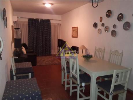 Apartamentos En Playa Mansa: Mci136a