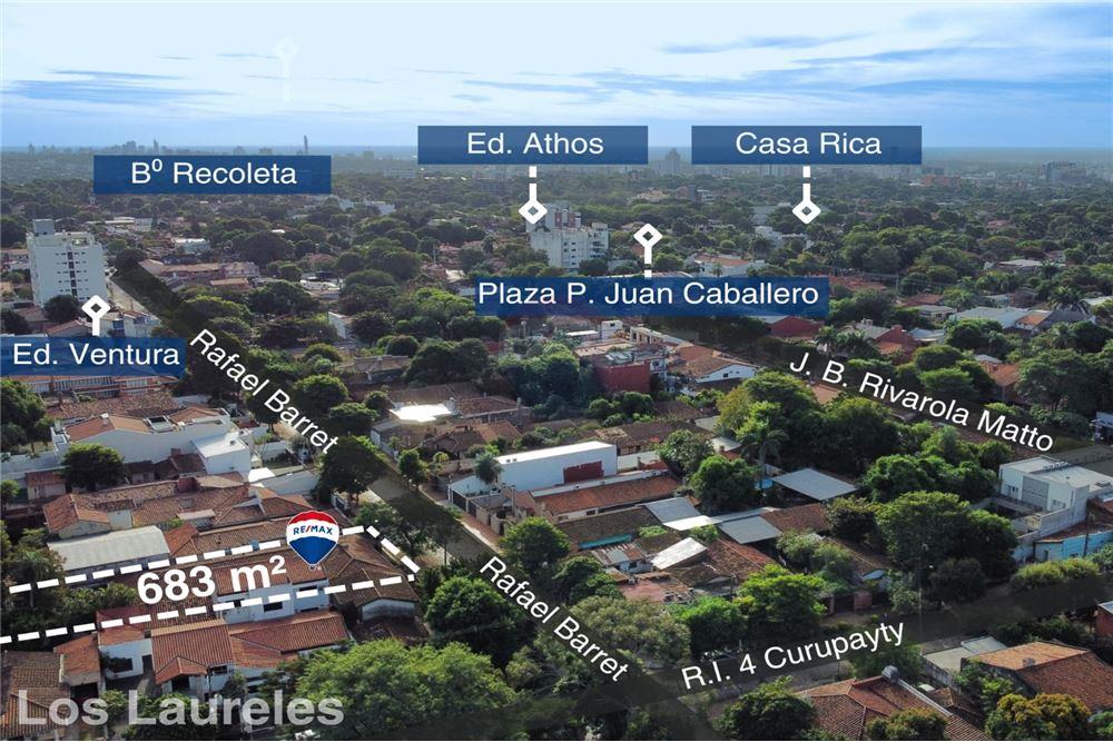 VENDO AMPLIO TERRENO EN BARRIO LOS LAURELES — foto 2