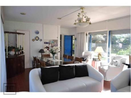 Casas En Playa Brava: Mym2236c