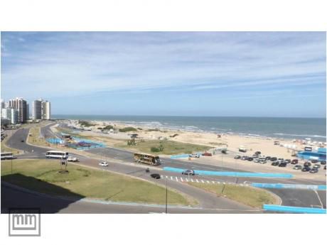 Apartamentos En Playa Brava: Mym3768a