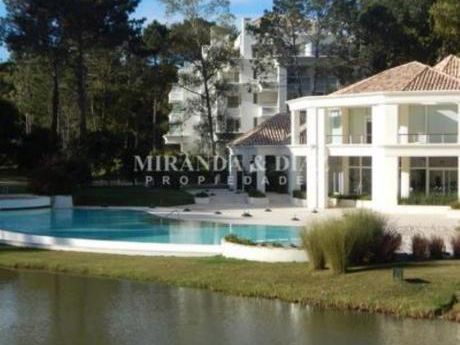 Apartamentos En Solanas: Myd1702a