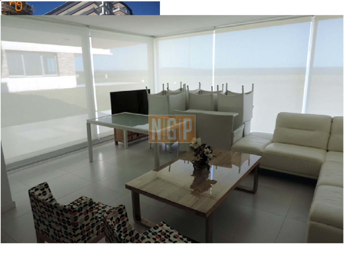 Apartamento en venta en Playa Mansa