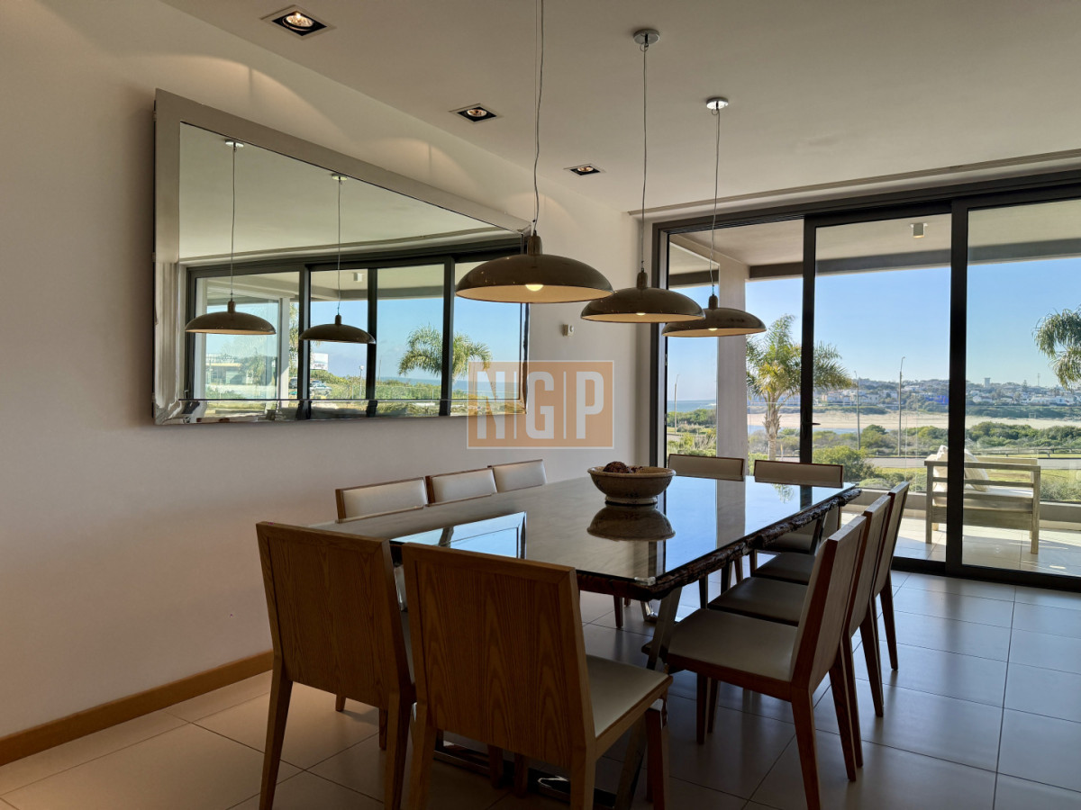 Apartamento en venta en Playa Brava
