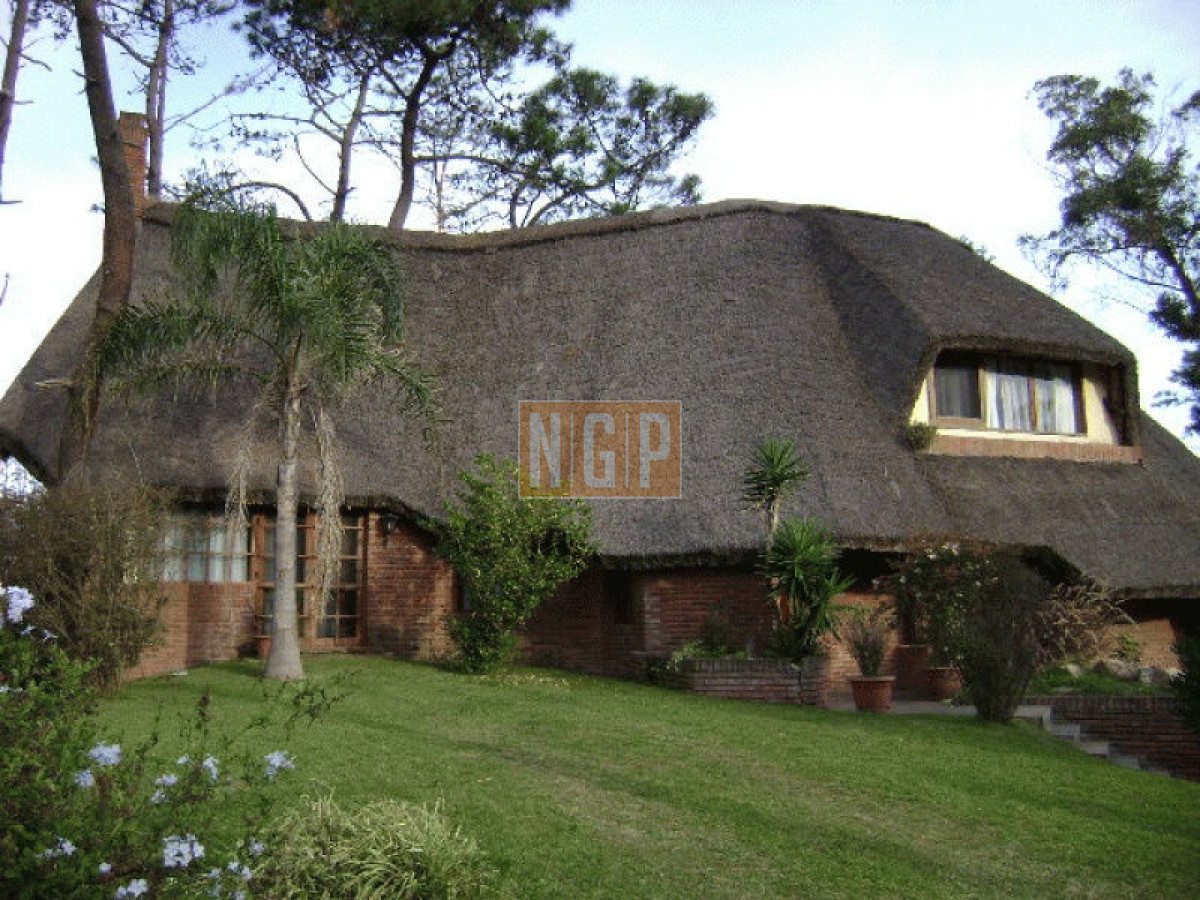 Casa en venta en Pinares