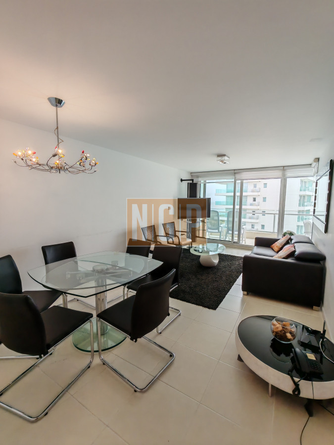 Apartamento en Punta del Este, Mansa