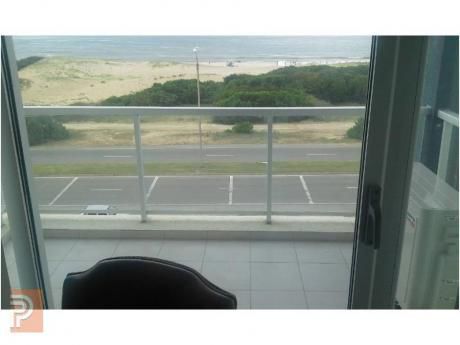Apartamentos En Playa Brava: Plg2464a