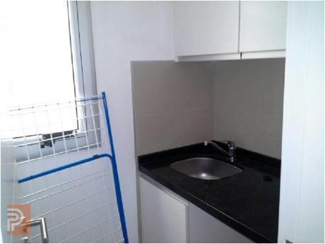 Apartamentos En Playa Brava: Plg2474a