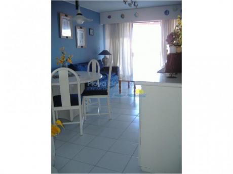 Apartamentos En Península: Pla5649a