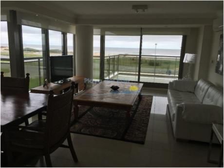 Apartamentos En Playa Brava: Pla7096a