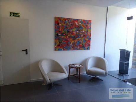 Apartamentos En Península: Pla8156a