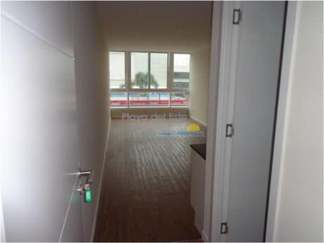 Apartamentos En Península: Pla9085a