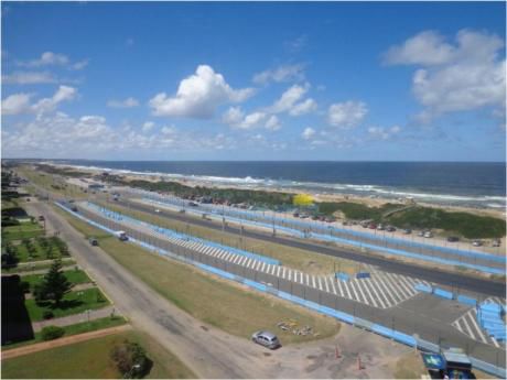 Apartamentos En Playa Brava: Pla9207a