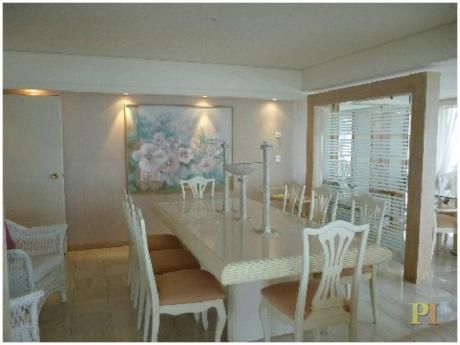 Apartamentos En Playa Mansa: Pti1005a