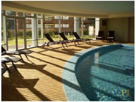Apartamentos En Playa Brava: Pti1768a