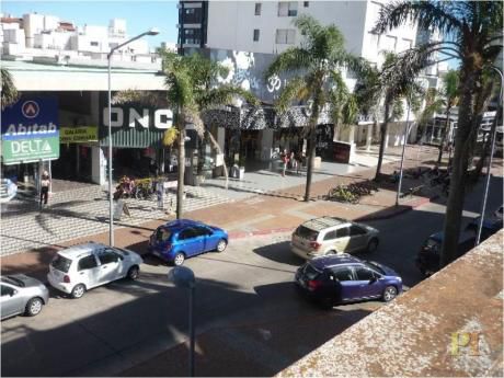 Apartamentos En Península: Pti1802a