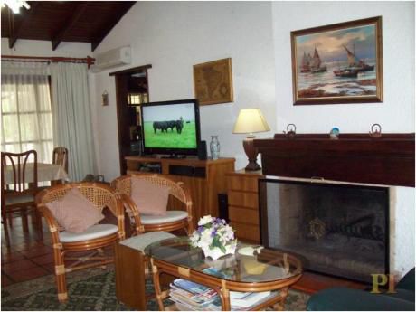 Casas En Playa Mansa: Pti857c