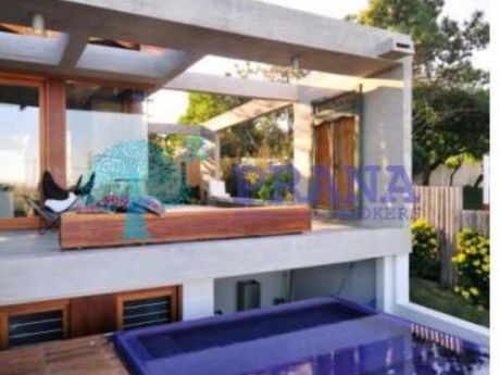 Casas En Punta Del Este: Prn590c