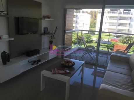 Apartamentos En Playa Brava: Psk26a