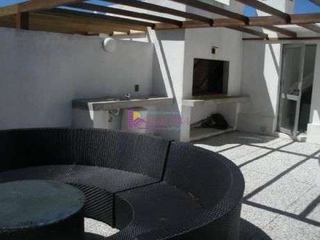 Apartamentos En Playa Mansa: Psk37a