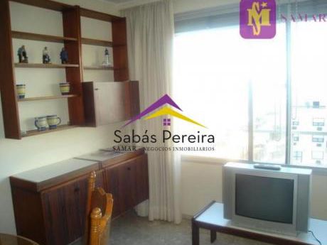 Apartamentos En Península: Smr38240a