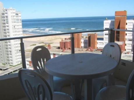 Apartamentos En Playa Mansa: Trn158a
