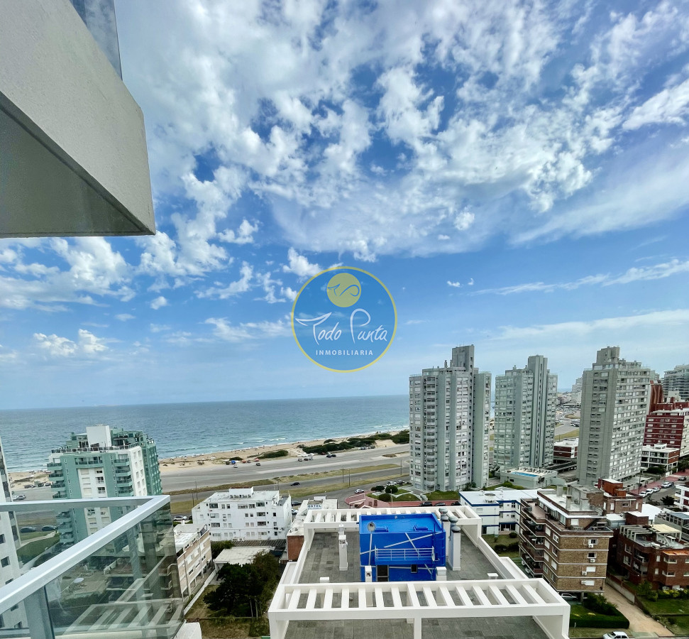 Apartamento en Alquiler Anual   Torre Nueva con Servicios. Vista al Mar · Foto 1