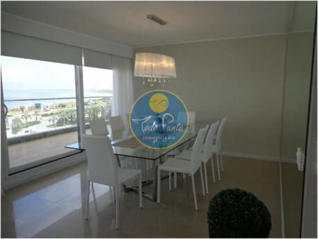 Apartamentos En Playa Mansa