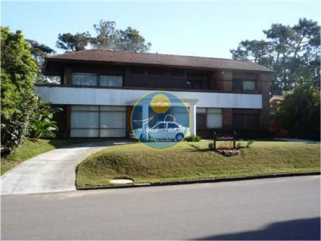 Casas En Playa Mansa