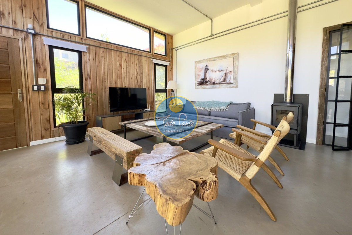 Casa en alquiler anual 3 dormitorios · Foto 2