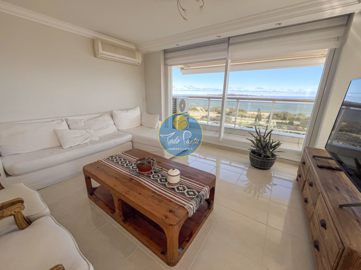 Apartamento en alquiler anual en Le Jardin Residence - Playa Mansa · Foto 4