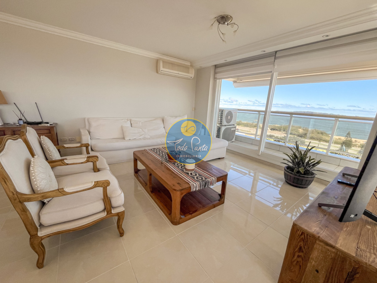 Apartamento en alquiler anual en Le Jardin Residence - Playa Mansa · Foto 3