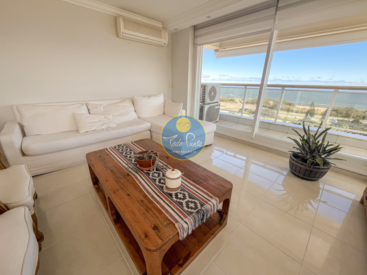Apartamento en alquiler anual en Le Jardin Residence - Playa Mansa