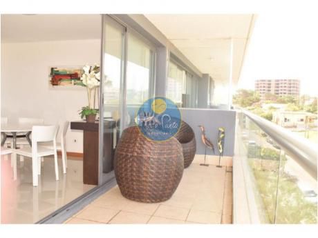 Apartamentos En Playa Brava: Tdp3679a