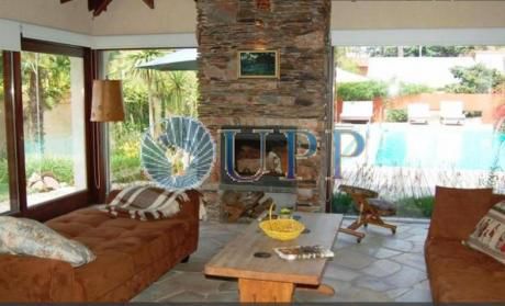 Casas En Pinares: Upp1046c