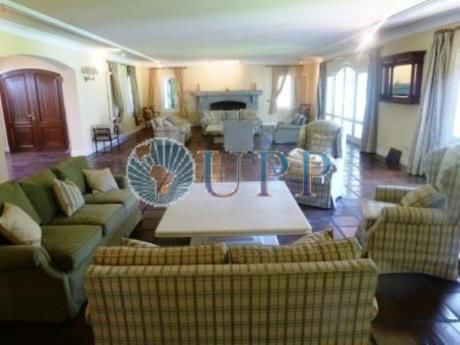Casas En Rincón Del Indio: Upp1065c
