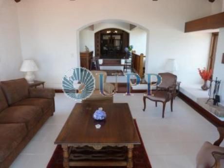 Casas En Punta Ballena: Upp150c