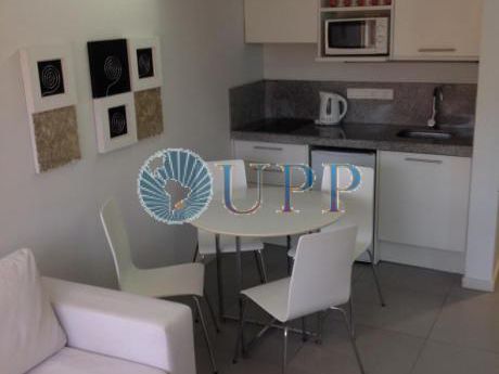 Apartamentos En Playa Brava: Upp2254a