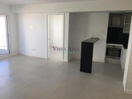 Apartamentos En Península: Vaz5334a