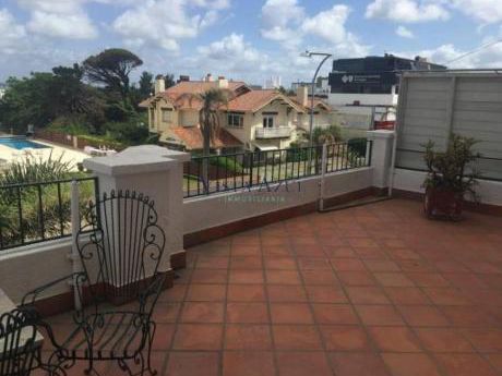Apartamentos En Península: Vaz5363a