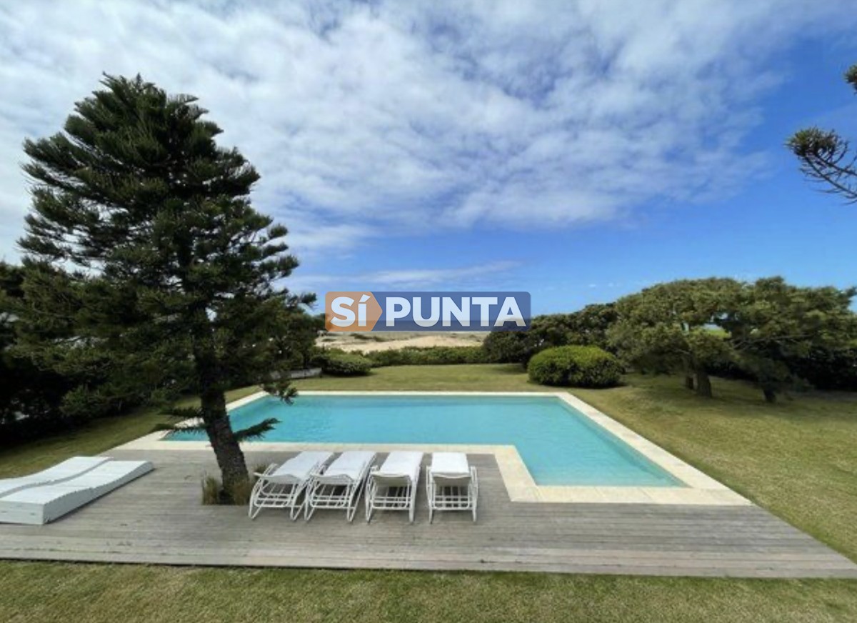 Casa en venta en Manantiales