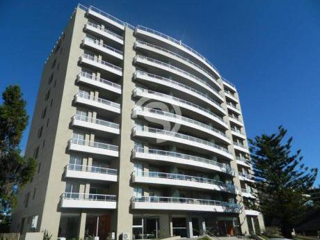 Apartamento En La Brava