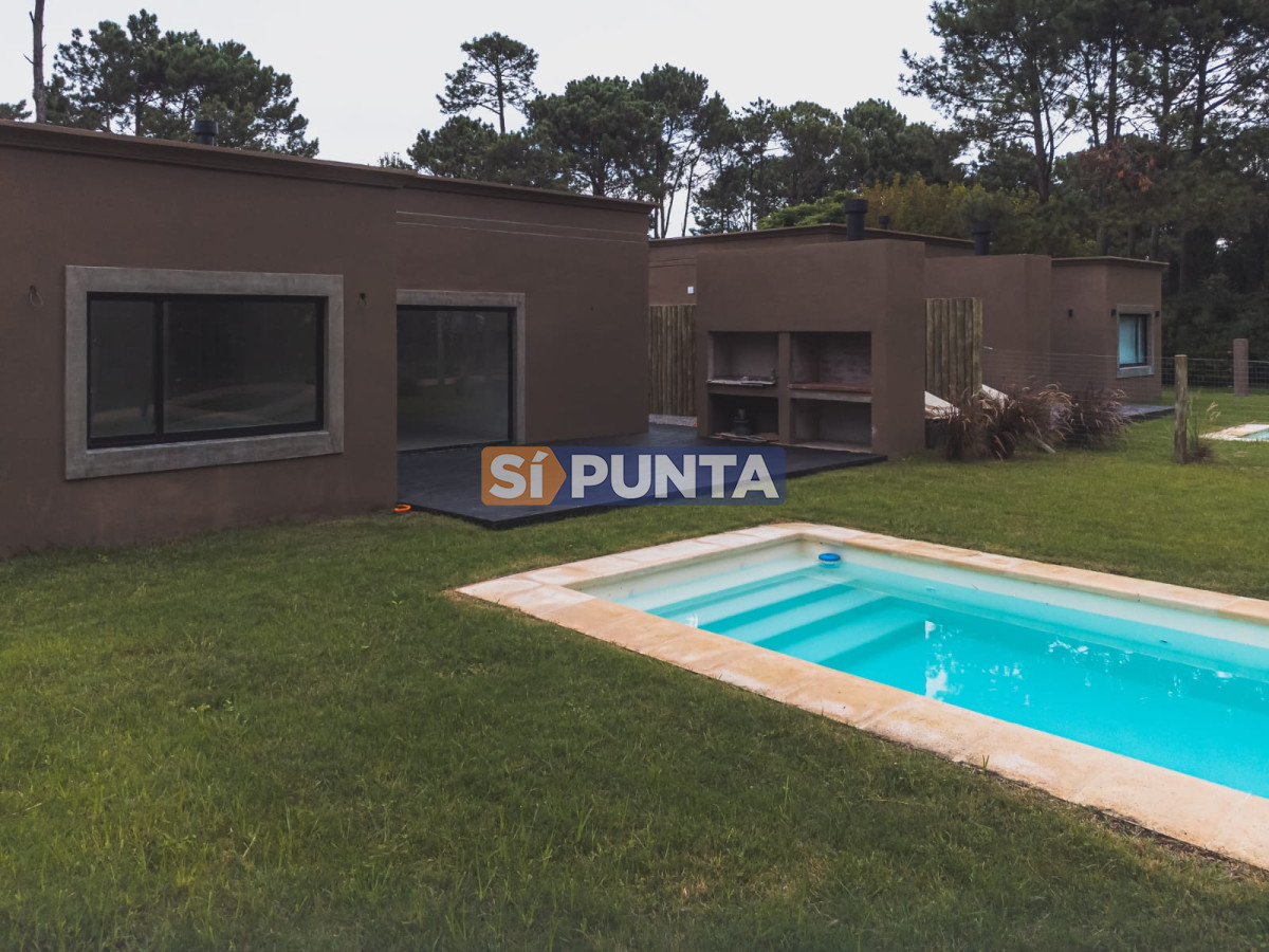Casa en venta en Pinares