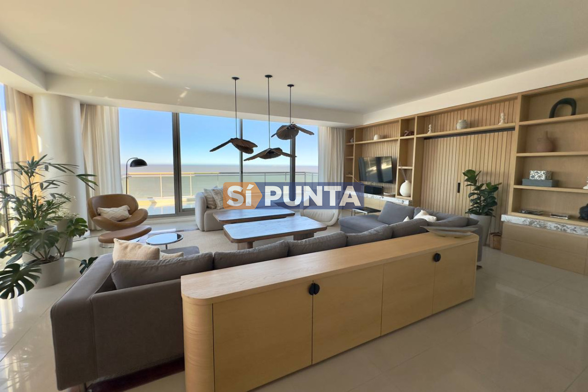 Apartamento en venta en Playa Brava