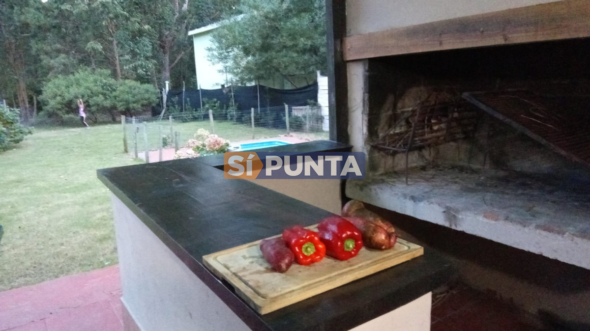 Casa en alquiler anual · Foto 3