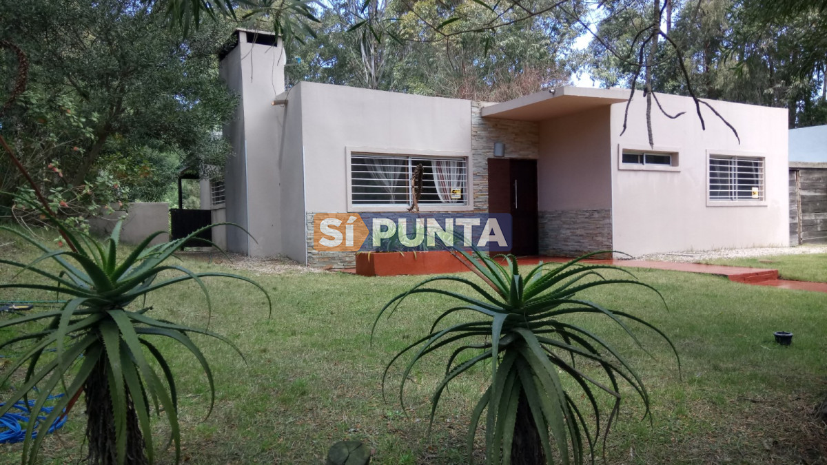 Casa en alquiler anual · Foto 2