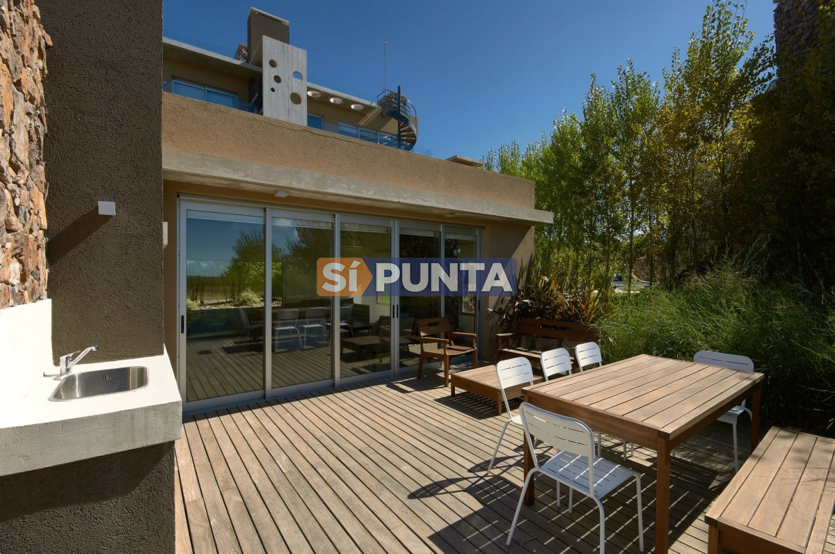 Venta apartamento 3 dormitorios, Punta Ballena