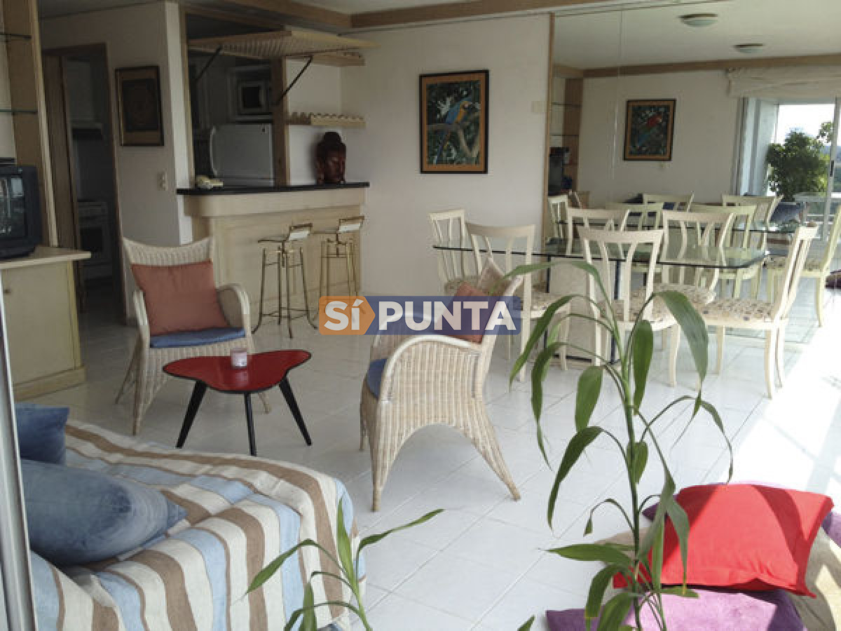 hermoso apartamento en segunda linea de playa mansa · Foto 12